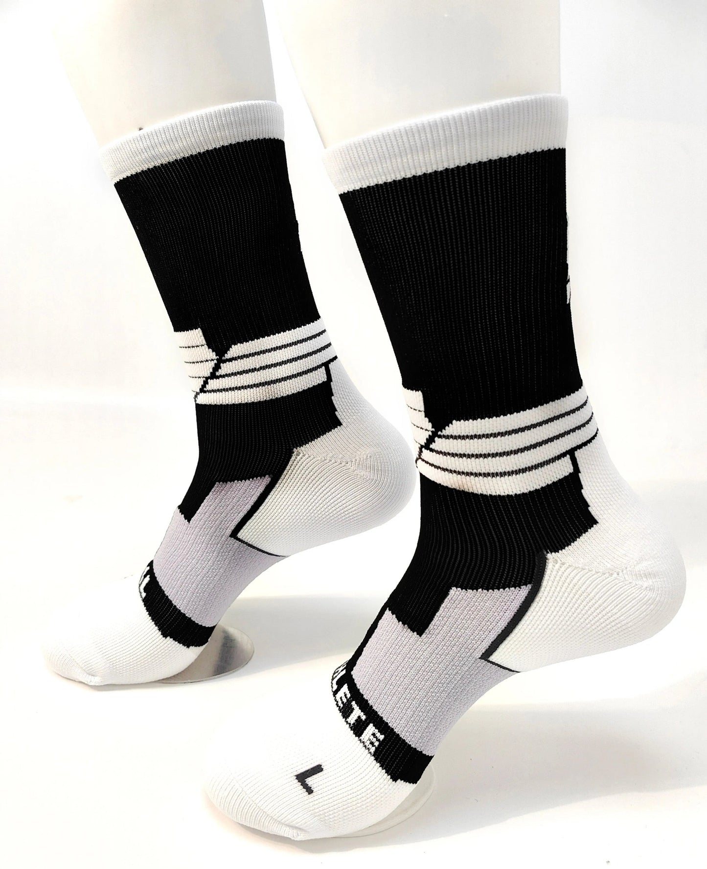 🎁 Running socks (100% off)